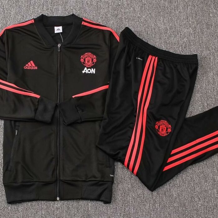 Manchester United AON red Tracksuit